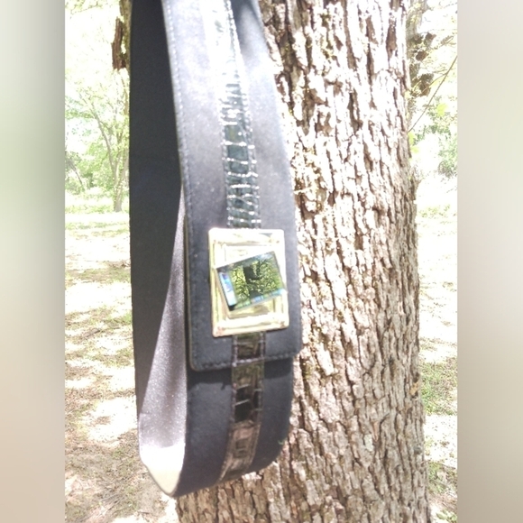 Black White Belt - Picture 1 of 3